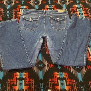 Women’s Levi Bootcut Jeans
